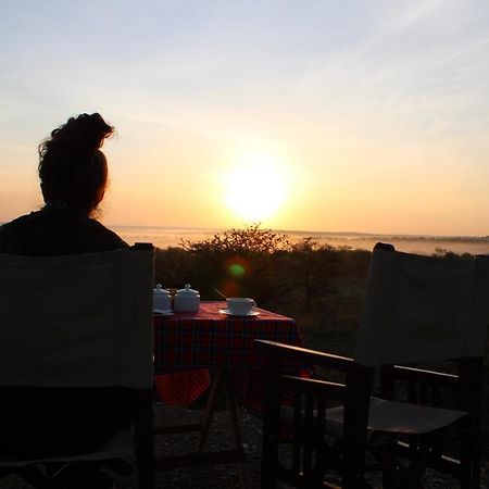 Osero Serengeti Luxury Tented Camp Banagi Ngoại thất bức ảnh