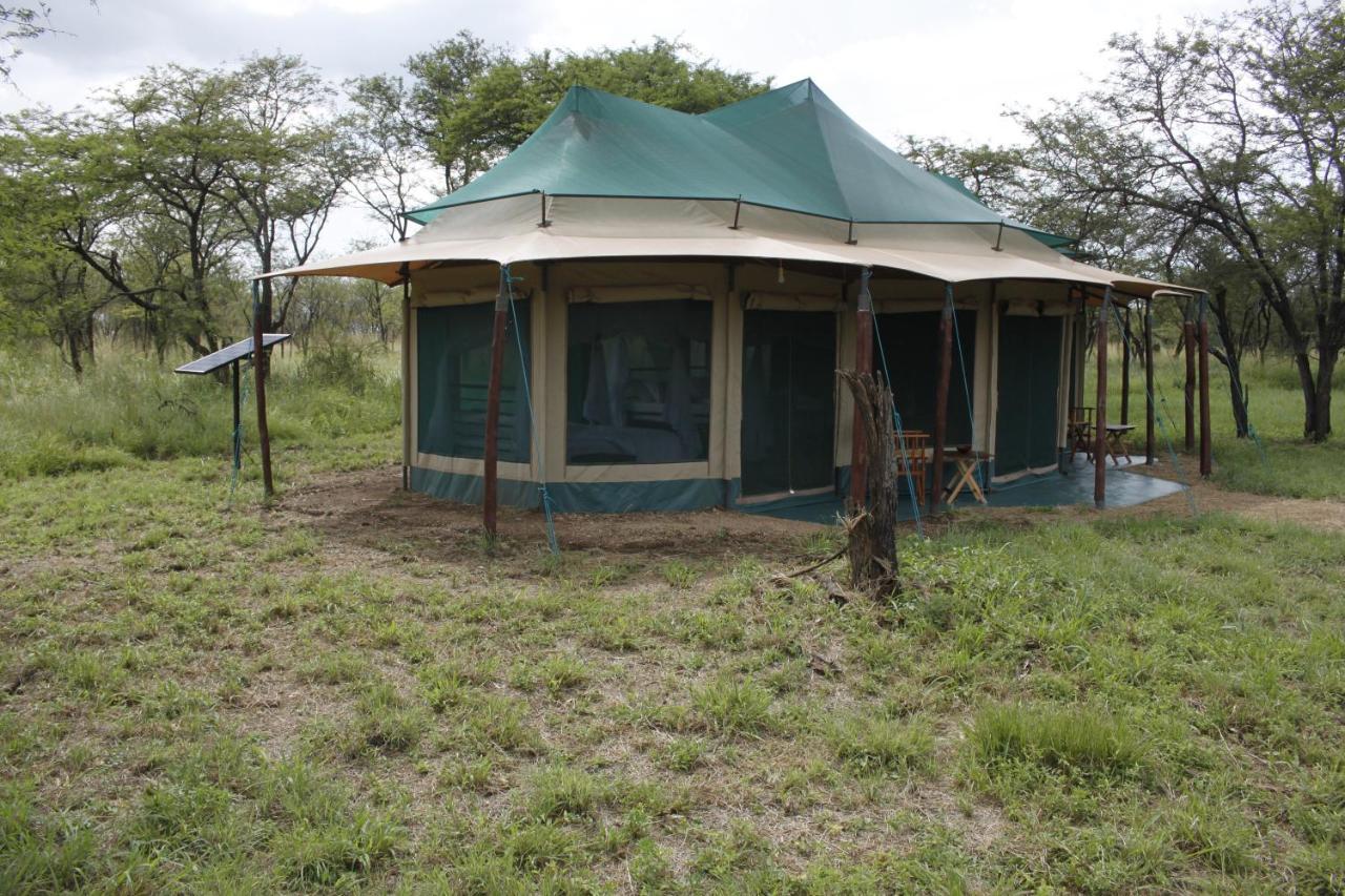 Osero Serengeti Luxury Tented Camp Banagi Ngoại thất bức ảnh