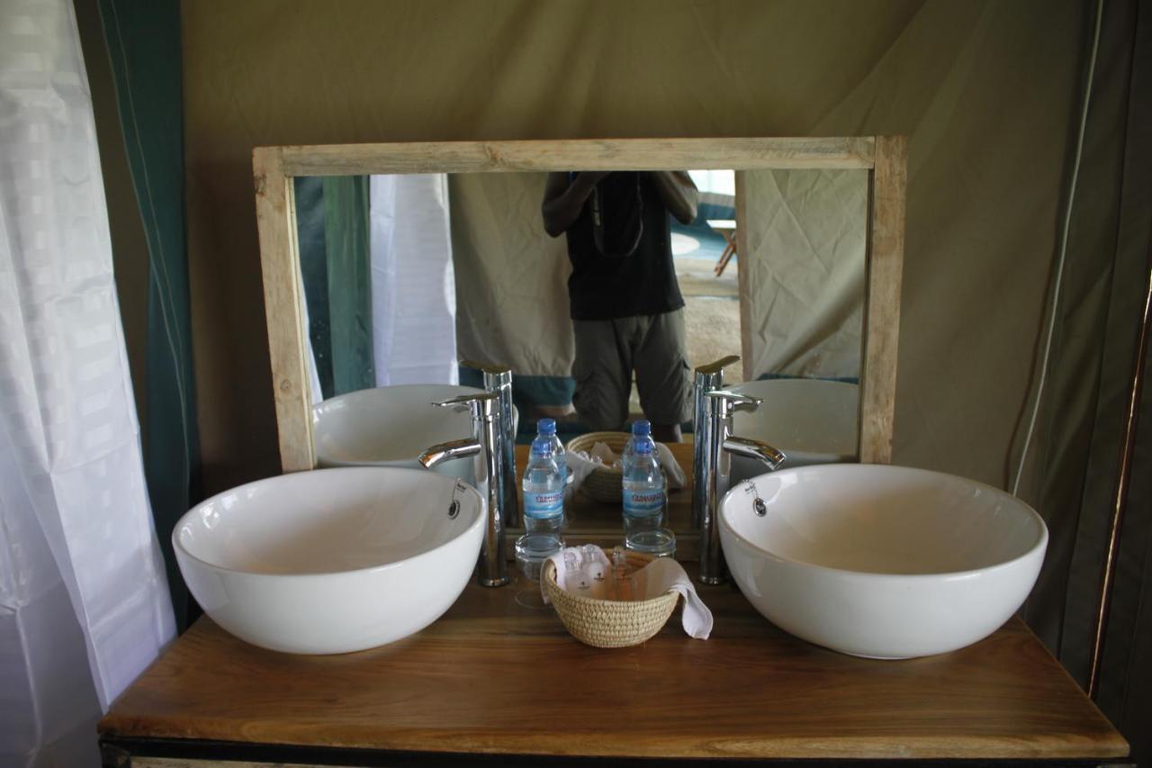 Osero Serengeti Luxury Tented Camp Banagi Ngoại thất bức ảnh
